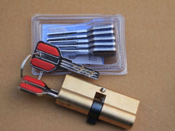 恭城24小时上门开锁公司